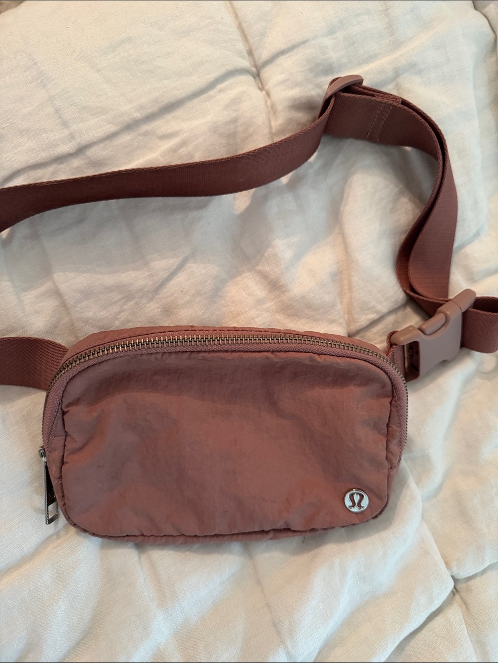 lululemon athletica Mauve Pink Belt Bag